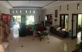 LANGKA RUMAH 2 LANTAI LUAS LEBAR 12 METER GAYUNGAN DEKAT TOL CITO WARU