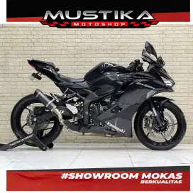 Odo 2rb Simpenan!!Kawasaki ZX25R 2023 N Kota Black Glossy-Mustika