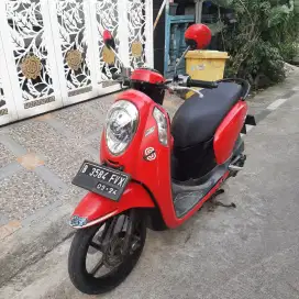 Honda Scoopy Fi 2014 ss lengkap mesin bagus plat Bekasi kabupaten