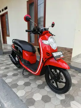 Honda scoopy sporty tahun 2018