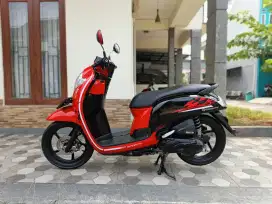 Honda scoopy sporty tahun 2018 Glowing