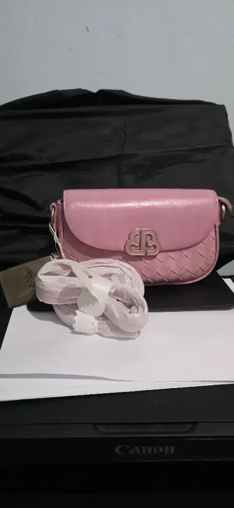 Tas wanita anyam cenilke