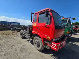 Jual Head Tractor Nissan Euro PKD220 th 2004 + Ekor Sliding 20/40