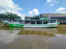 Dijual Cepat: Kapal Kayu Serbaguna, Kapasitas Besar, Terawat