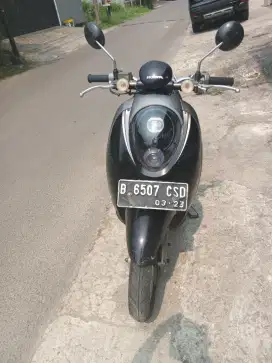 Honda scoopy karbu 2011 orsinil mulus surat lengkap