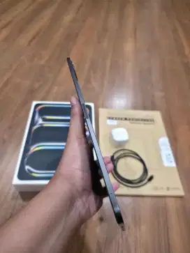 IPAD PRO M4 11INCH WIFI SPACE BLACK 256GB LIKE NEW GARANSI INTER 2 BLN