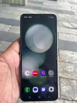 Samsung z flip 5 fullset 256GB