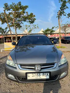 Honda Accord 2004 Bensin