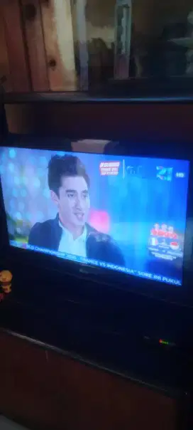 Televisi lcd LG 32inch