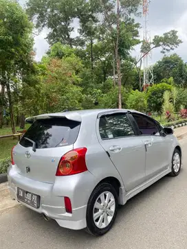 Toyota Yaris 1.5 E AT AUTOMATIC 2012