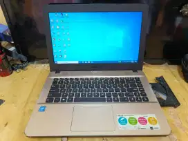 Asssuuuss x441na ram 4gb intel vga 500 second