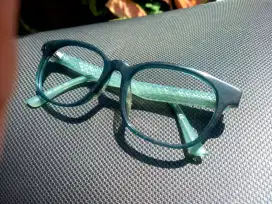 Frame kacamata lacoste original