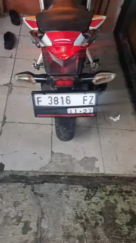 Cbr 150 tahun 2015