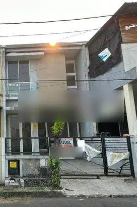 Di Jual Cepat Dan Murah Rumah di Taman Semanan Indah, Hadap Timur
