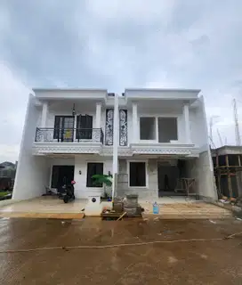 Listrik Underground Pinggir Jalan Raya dekat Jaksel