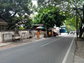 Dijual Tanah +  Bangunan di Jalan Kresek Raya Duri Kosambi Cengkareng