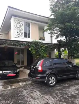 RUMAH MEWAH TERMURAH SEBELAH ARTOS MALL MAGELANG