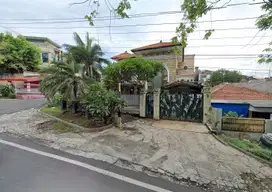 Dijual Rumah Mewah Lokasi Jl. Abdulrahman Saleh Semarang