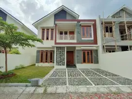 RUMAH SIAP HUNI, DALAM PERUMAHAN, DEKAT RS HERMINA JOGJA