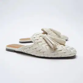 Dicari : Staff Toko Online Sepatu