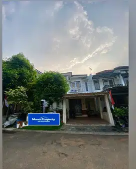 Dijual cepat rumah turun harga di Kota wisata  Cibubur