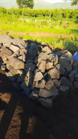 Jual Batu Belah Kualitas Terjamin Harga Bersahabat! Malang
