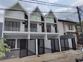 Di Jual Cepat Rumah di Meruya Jak - Bar
