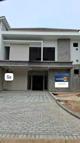Rumah kota Wisata cibubur. Cluster depan. Rapi renovasi.