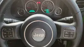 Odo 9K Jeep Wrangler Renegade 3.0 2016