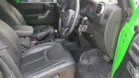 Odo 9K Jeep Wrangler Renegade 3.0 2016