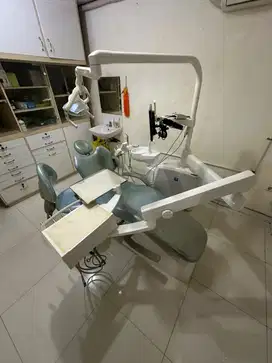 Dijual cepat DENTAL UNIT merk STERN WEBER S200.