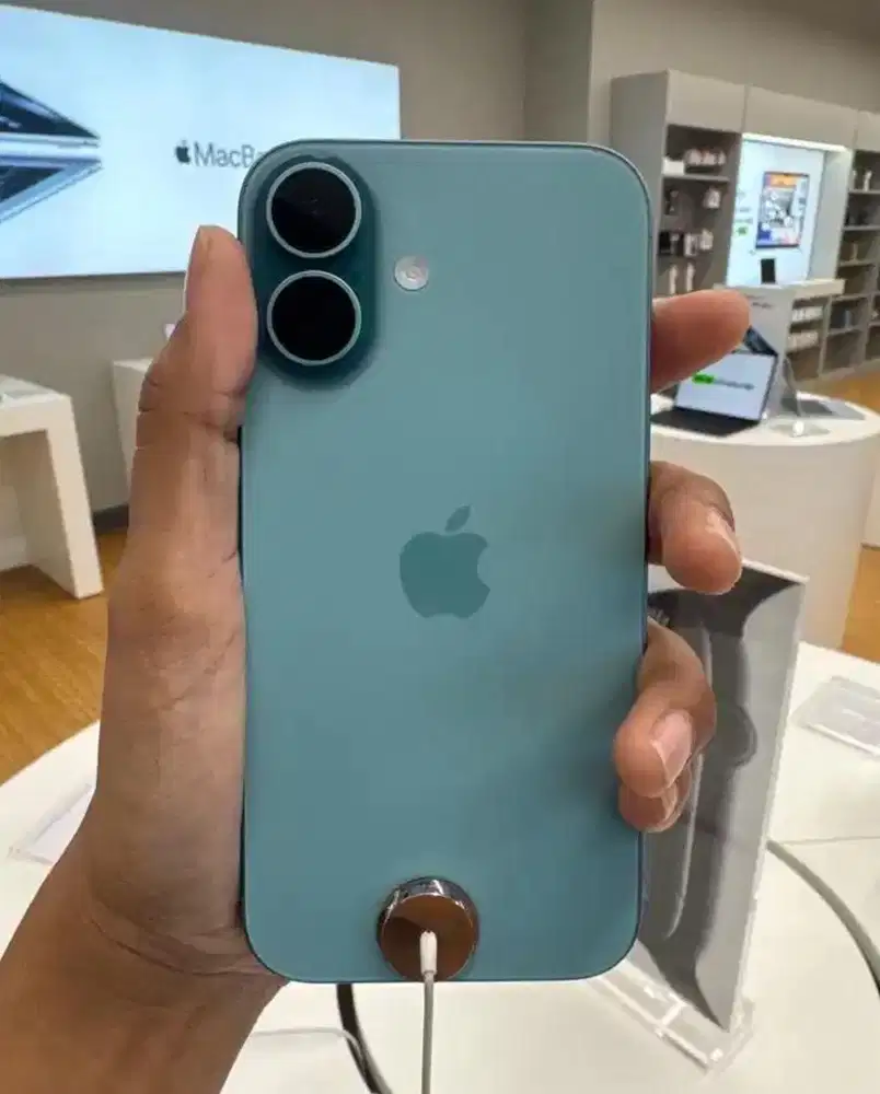 Iphone 16 256gb. New. resmi iBOX Pa/a.Bisa di cicil tanpa kartu kredit