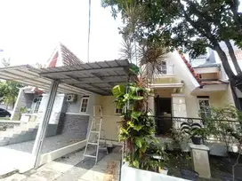 DISEWA RUMAH BAGUS FULL FURNISHED SIAP HUNI SEJUK VENESIA SSR810