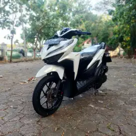 DIJUAL ! HONDA VARIO 125 CBS ISS TAHUN 2021. DP MULAI 700K AJA YUK