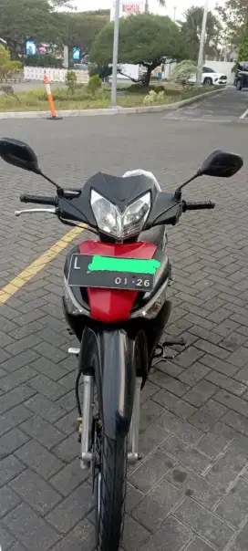 Supra X 125 TD, Istimewa Komplit