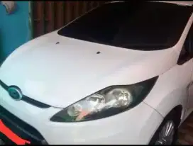 Ford Fiesta tahun 2014