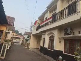 Rumah 7 kamar di banyuraden gamping dkt stpn