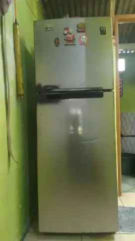 Samsung kulkas 2 pintu