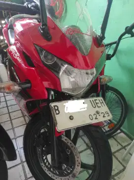Jual CBR 150r fi CBU thailand 2013