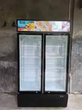 Showcase 2 pintu RSA 730 L, TOPAZ 750