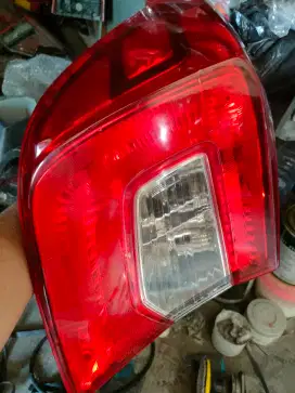 Stoplamp brio Satya