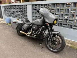 Harley street glide rushmore 2014