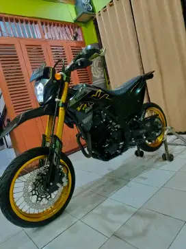 Kawasaki KLX 250 thn 2022 kilometer 2 ribu perak BS TT