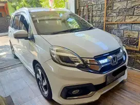 Dijual Honda Mobilio RS Putih Automatic 2016