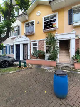 Rumah di Taman Ayu Karawaci, Tangerang 1K900063