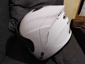 Helm NJS Kairoz Sz. L