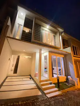 Villa Dekat Wisata di Abdul Gani Batu View Gunung dan Citylight