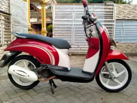 Honda Scoopy lengkap motor sehat walafiat keterangan detail dibawah