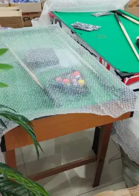 Meja billiard mini