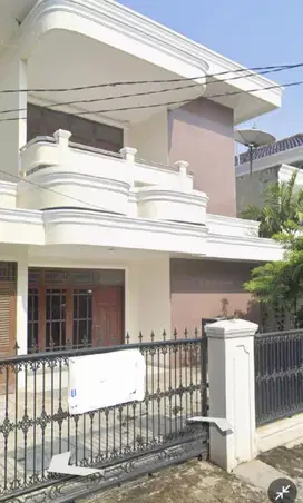 PARKIR 3 MBL DISEWAKAN RMH LUAS SIAP HUNI AKSES PNGGIR JLN 2 MBL TEBET
